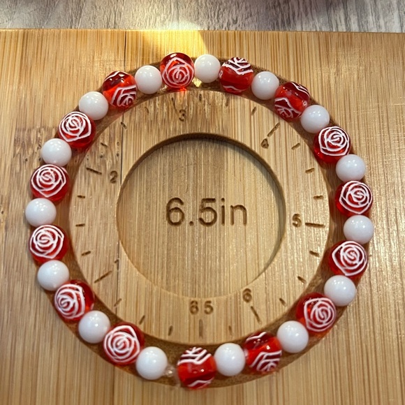 4 Valentine’s day bracelets❤️ - Picture 5 of 5